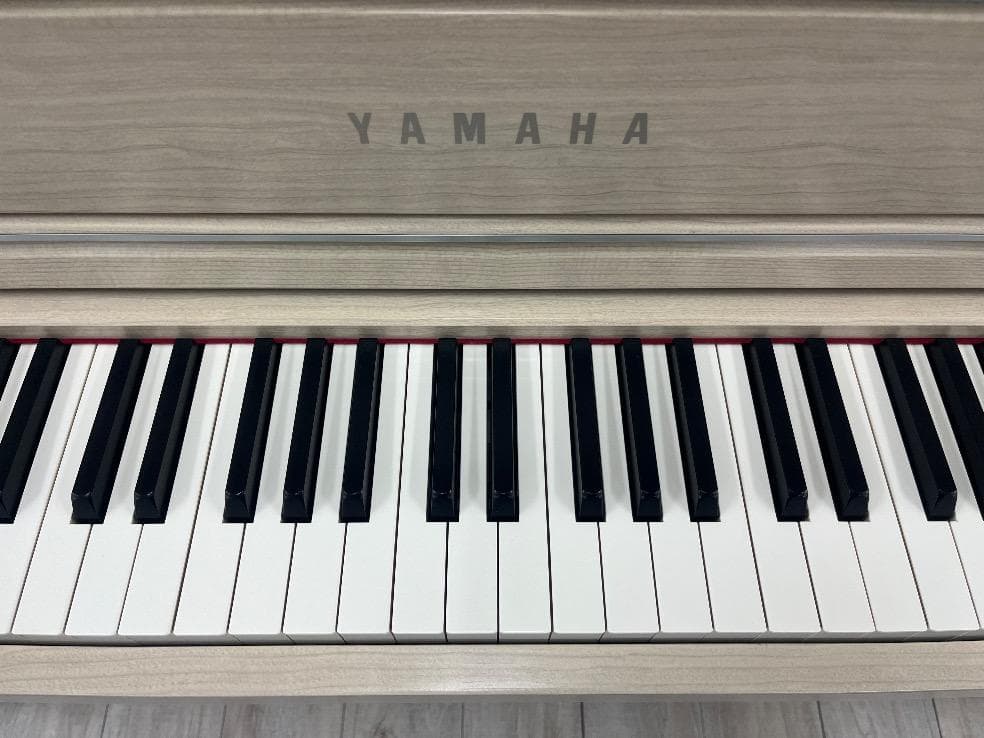 ★77547【電子ピアノ】YAMAHA　CLP775WA　22年製