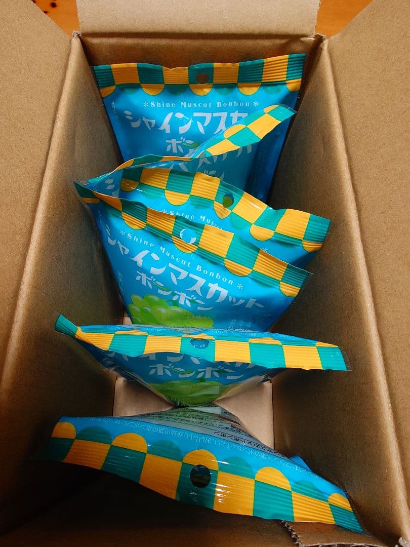 シャインマスカットボンボン 6袋 一箱