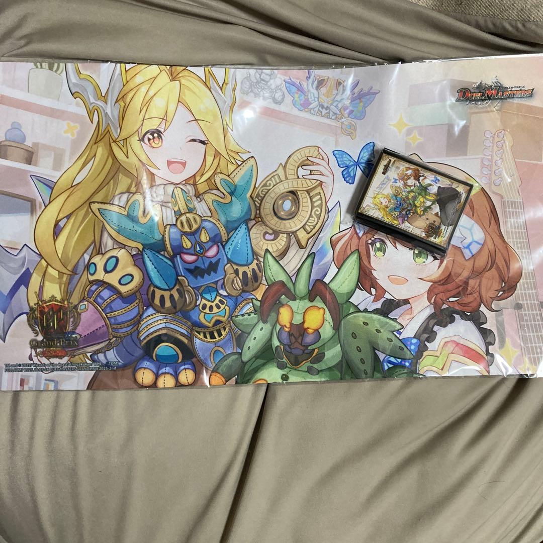 砕慄接続グレイトフル・ベン　プレイマット とスリーブ