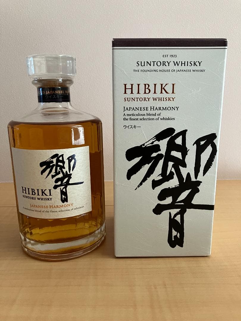 〇新品〇 サントリーウイスキー響 JAPANESE HARMONY 700ml瓶