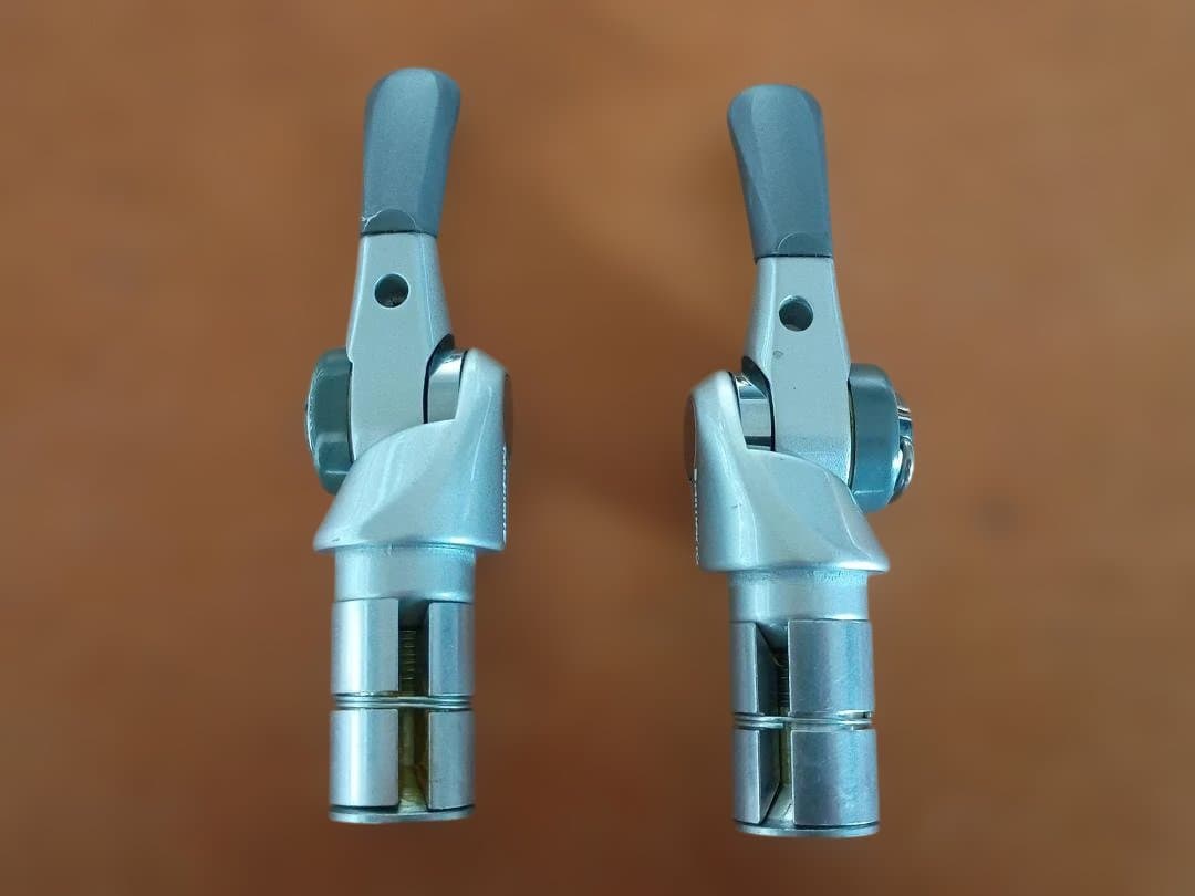 【未使用】シマノ バーエンドコントローラー SL-BS64 8速用