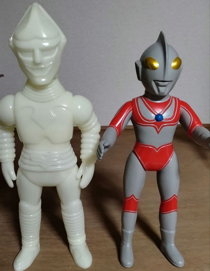 蓄光ジェットジャガー450 面取れウルトラマン ブルマァク　マルサン マーミット