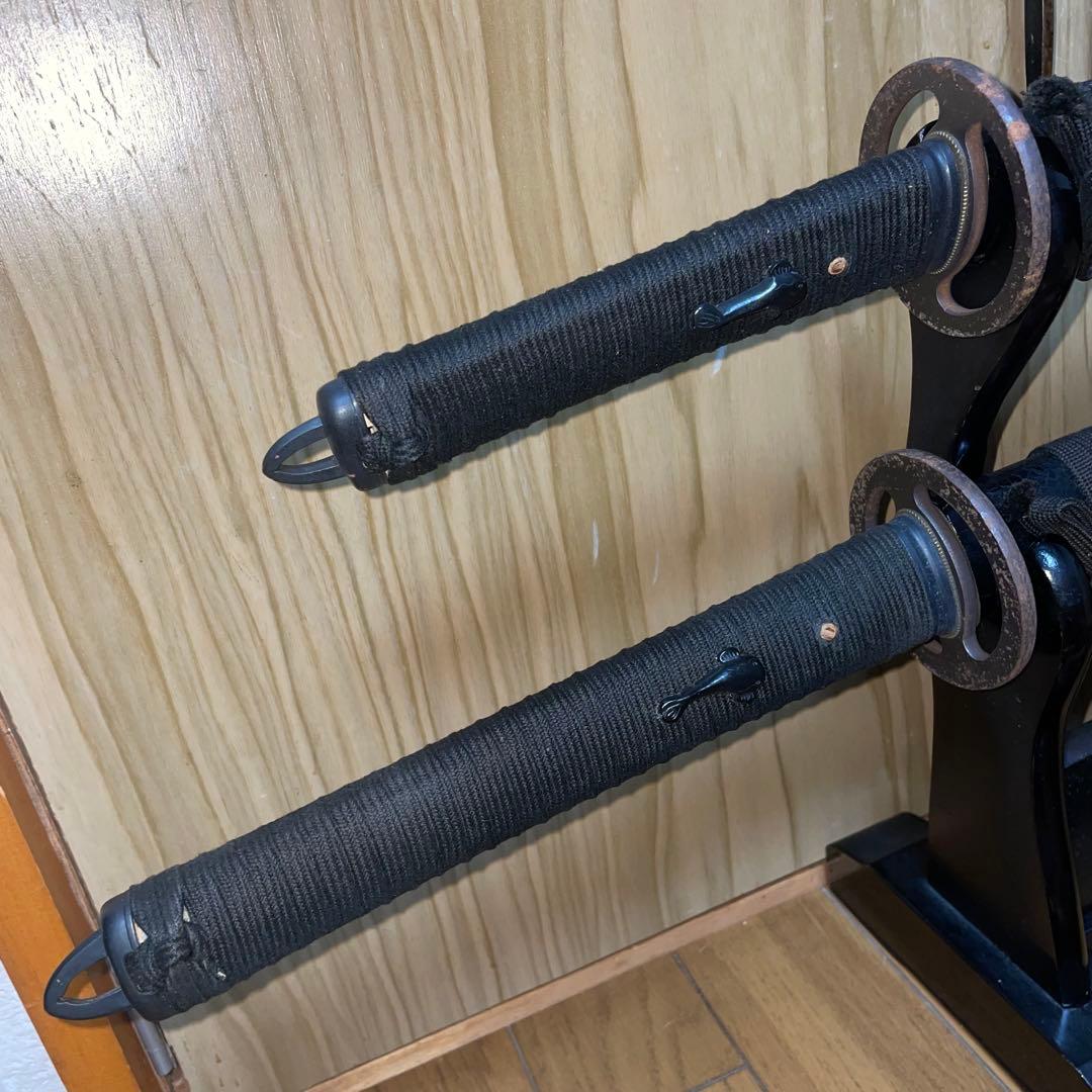 ユ*ン様 武蔵拵 模造刀 大小セット 二十四代藤原兼房作 刀袋・台座付