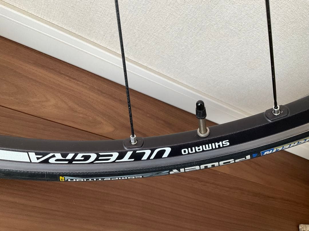 シマノ アルテグラWH-6700 2WAYフロントのみ