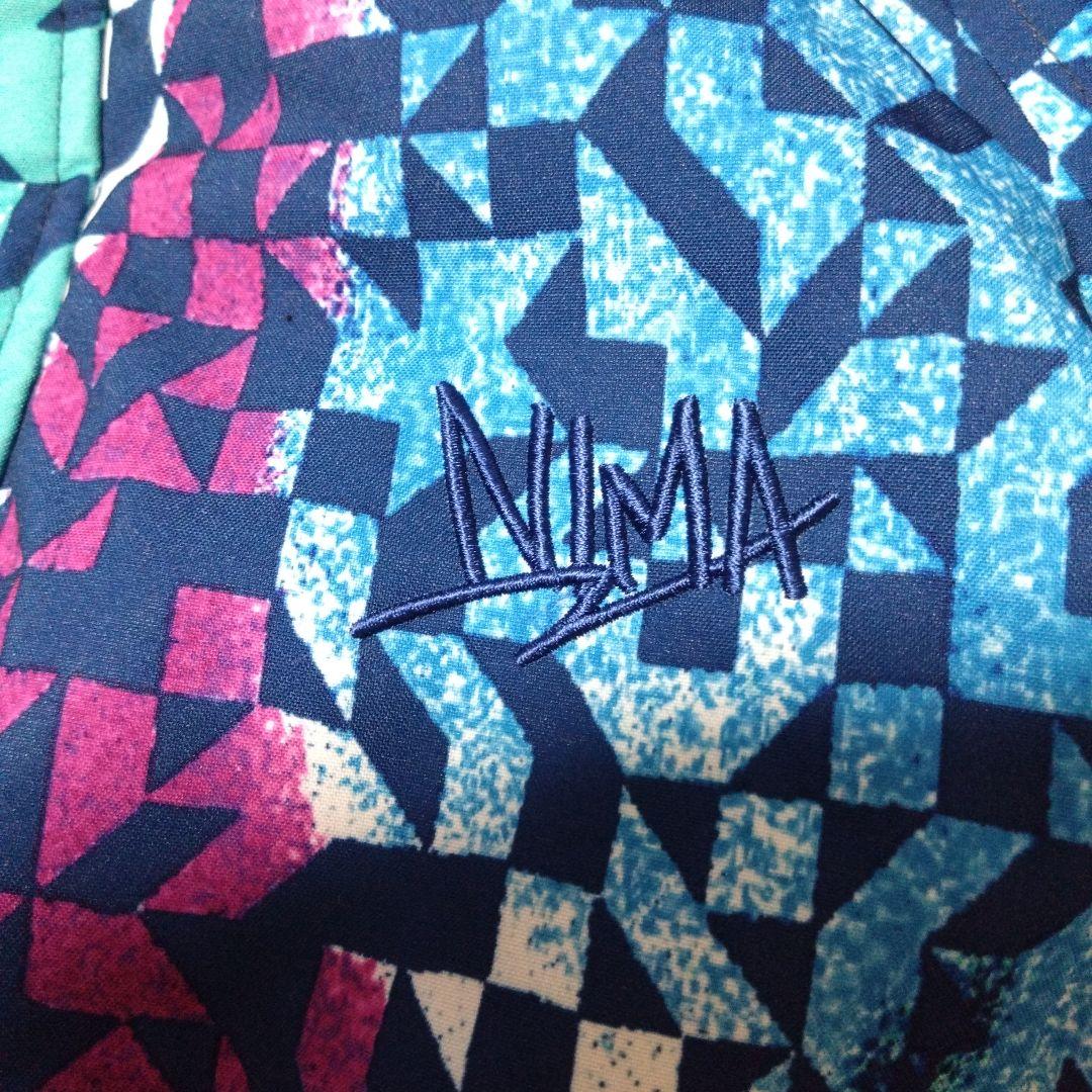 nima子ども用スキースノボーウェア 、 ゴーグル、ケース付き