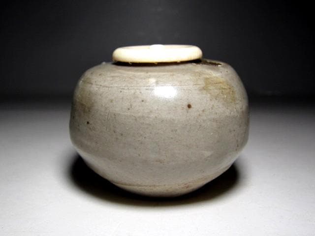 ＜hmhm様＞宋胡録茶入 「長雨」 挽家 表千家十二代 惺斎花押　　　　m145