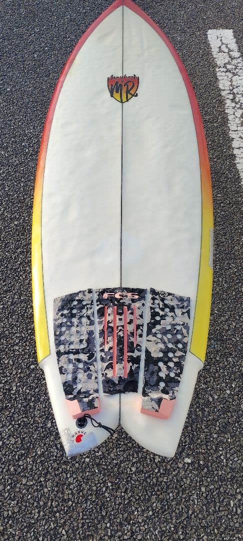 アンラッキー池田　ロストカリフォルニア ツイン 5’8　ショートボード