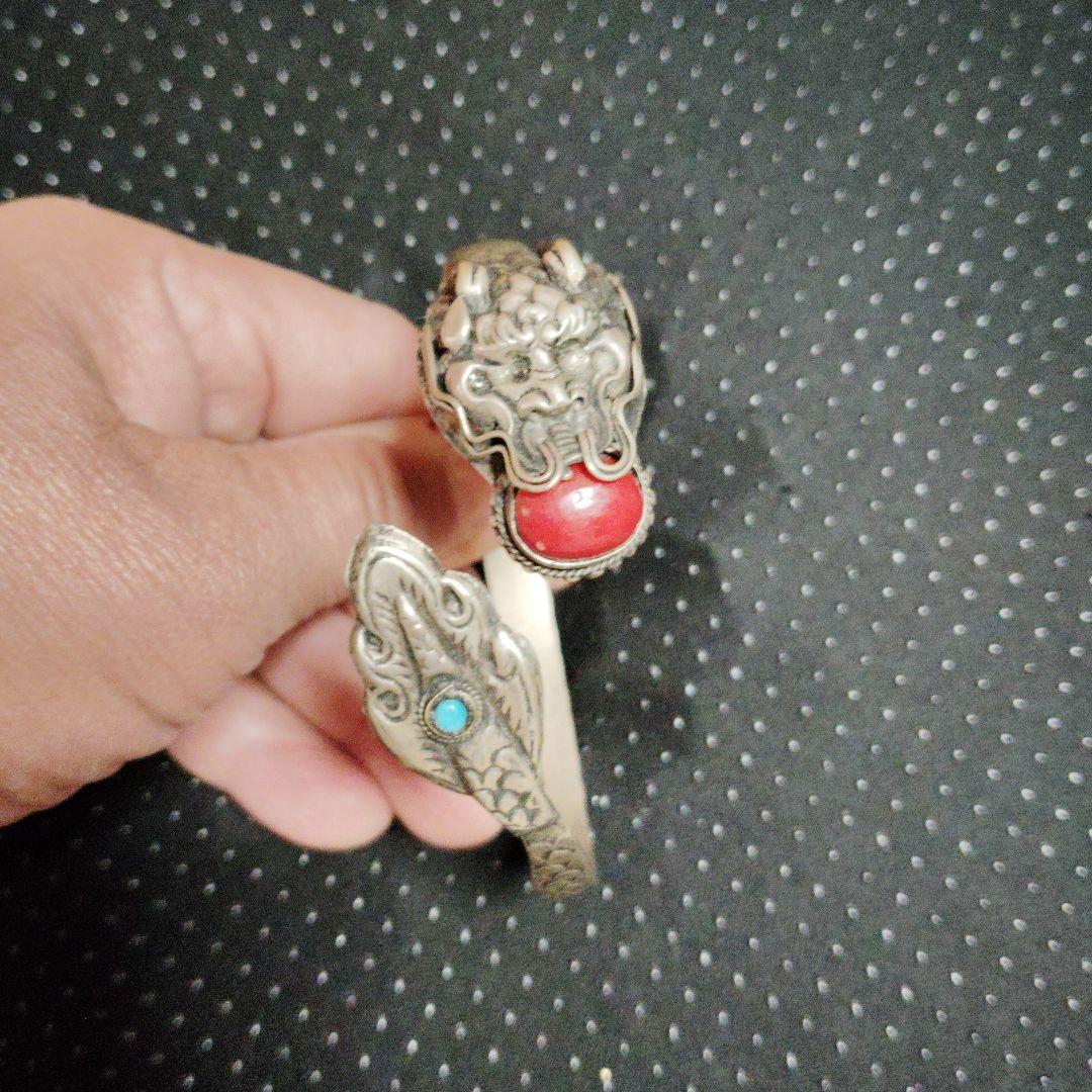 ドラゴンデザイン バングル シルバー風