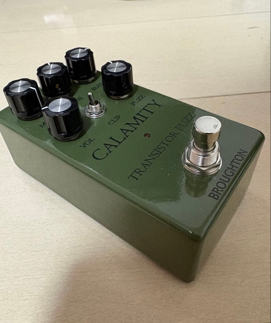 レア！Broughton audio \"Calamity ファズ\"