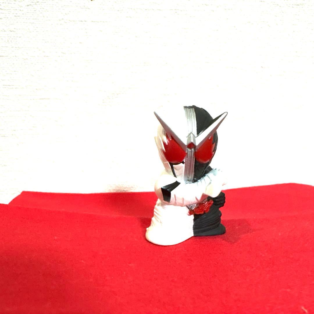 仮面ライダーW ファングジョーカー 菅田将暉 フィギュア SHF 真骨彫 黒白