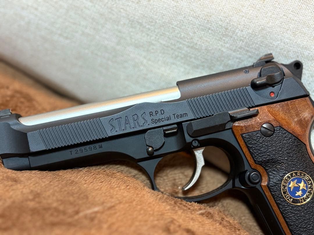 【限定2000丁】東京マルイ サムライエッジ改 バイオハザード3