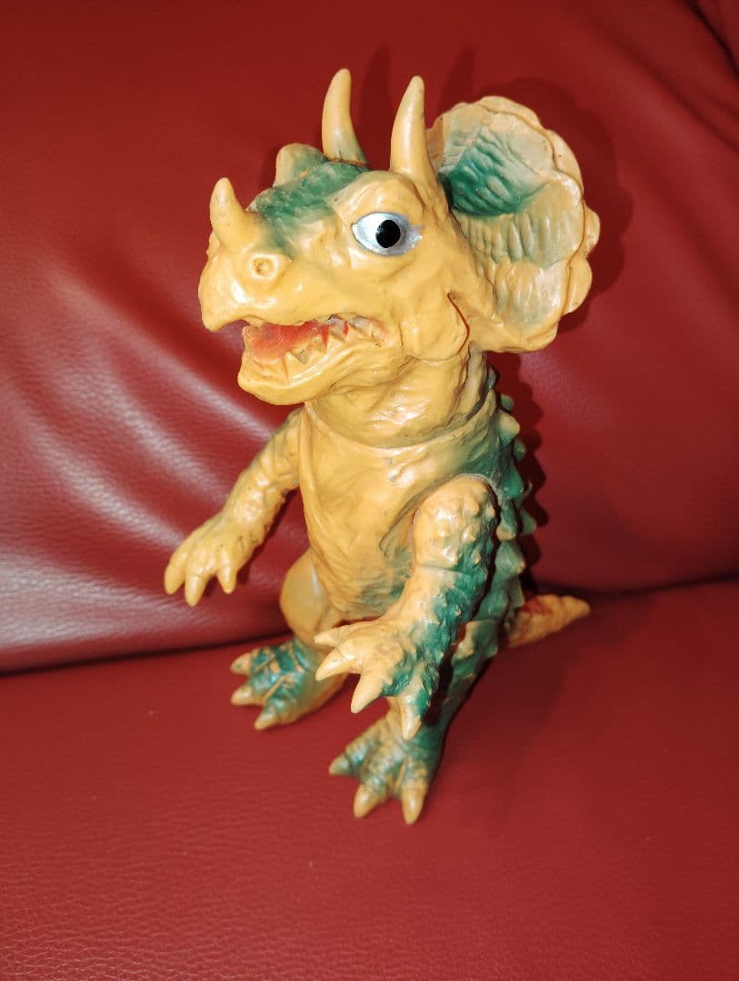 ま*さ様 激レア！ パチ怪獣　トリケラン 三浦トーイ 昭和レトロ 当時物 当時も