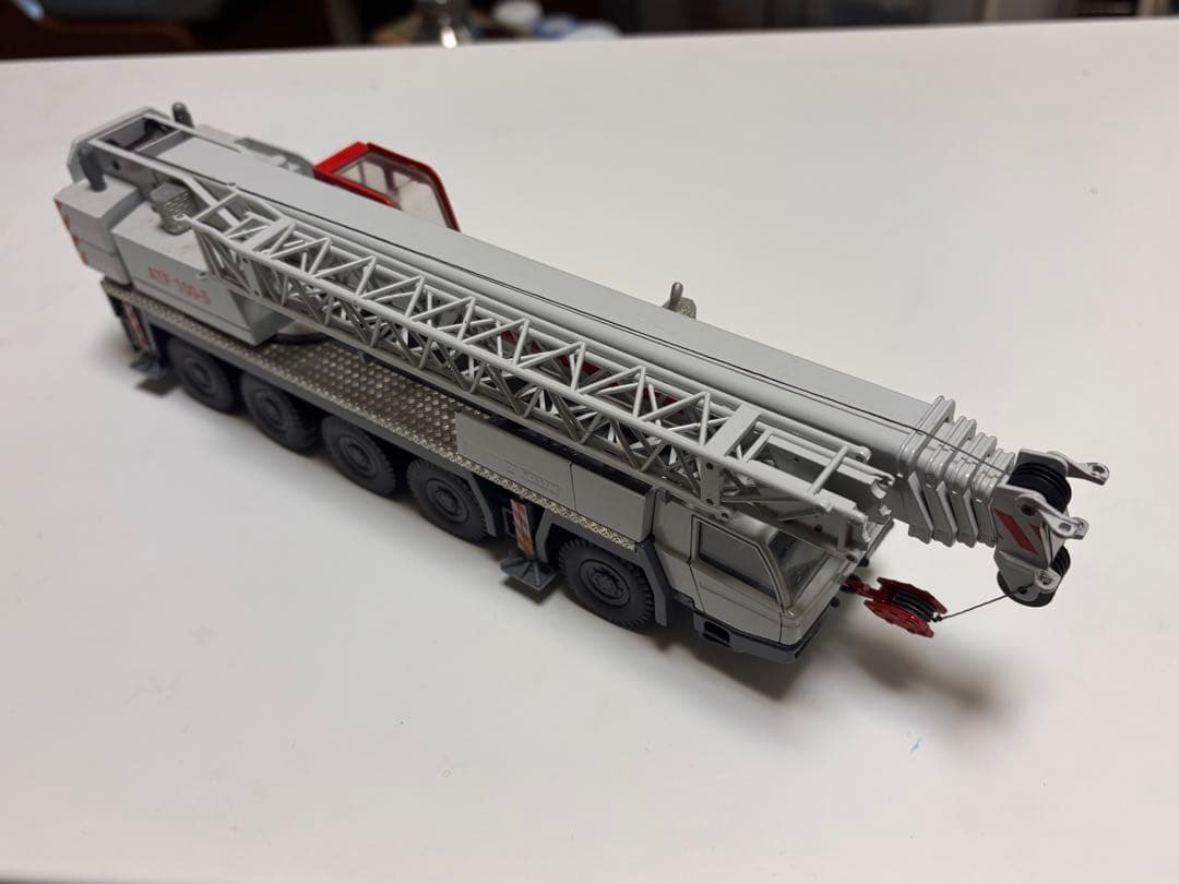 CONRAD 1/50 TADANO FAUN ATF 100-5クレーン