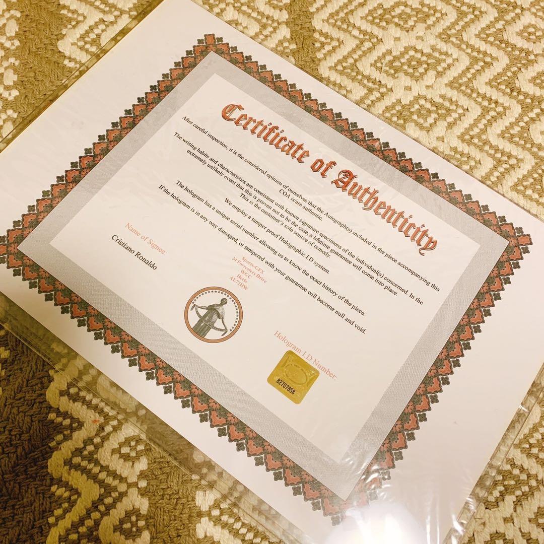クリスティアーノ・ロナウド サイン入りフォト 証明書付き