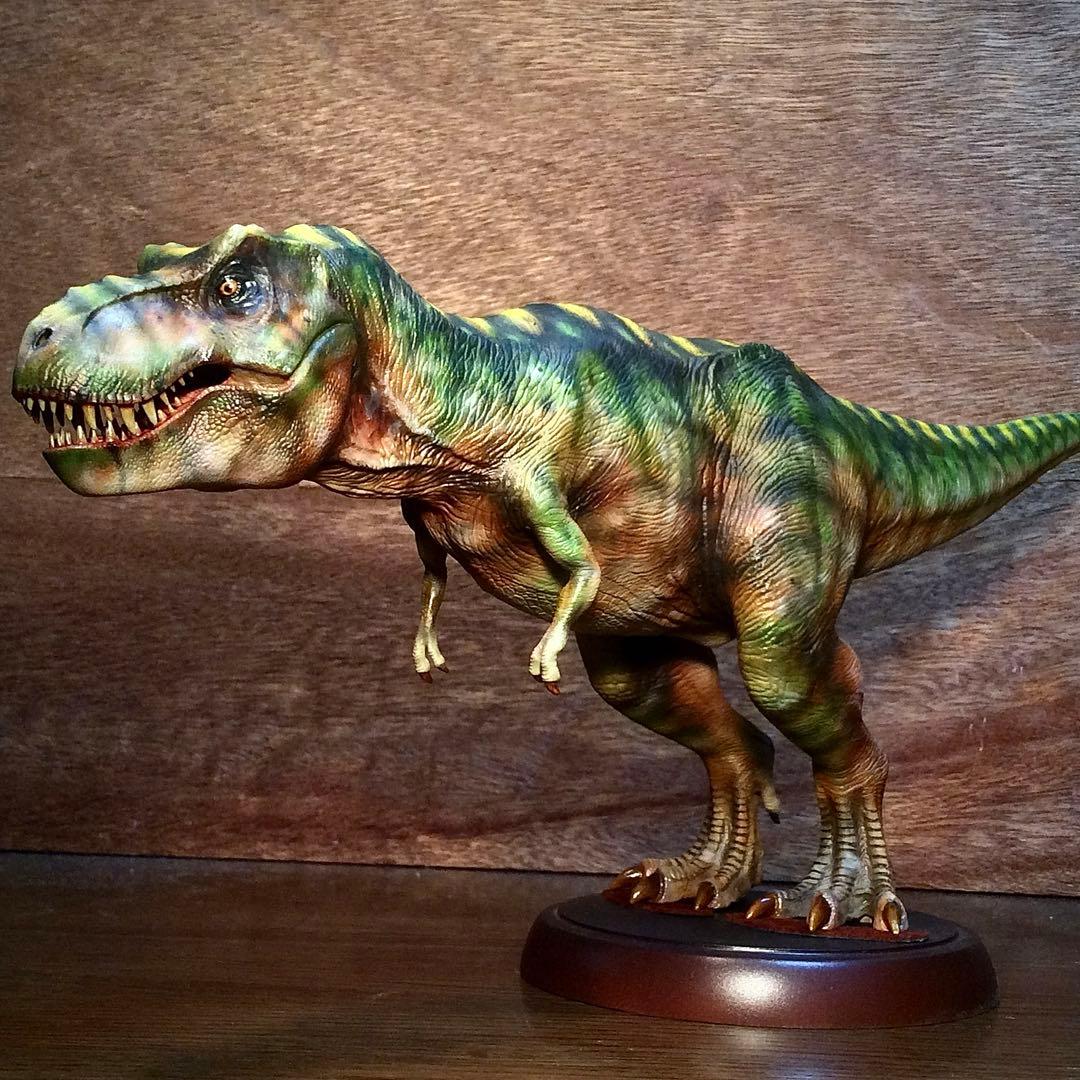 ティラノサウルス ガレージキット完成品！　恐竜