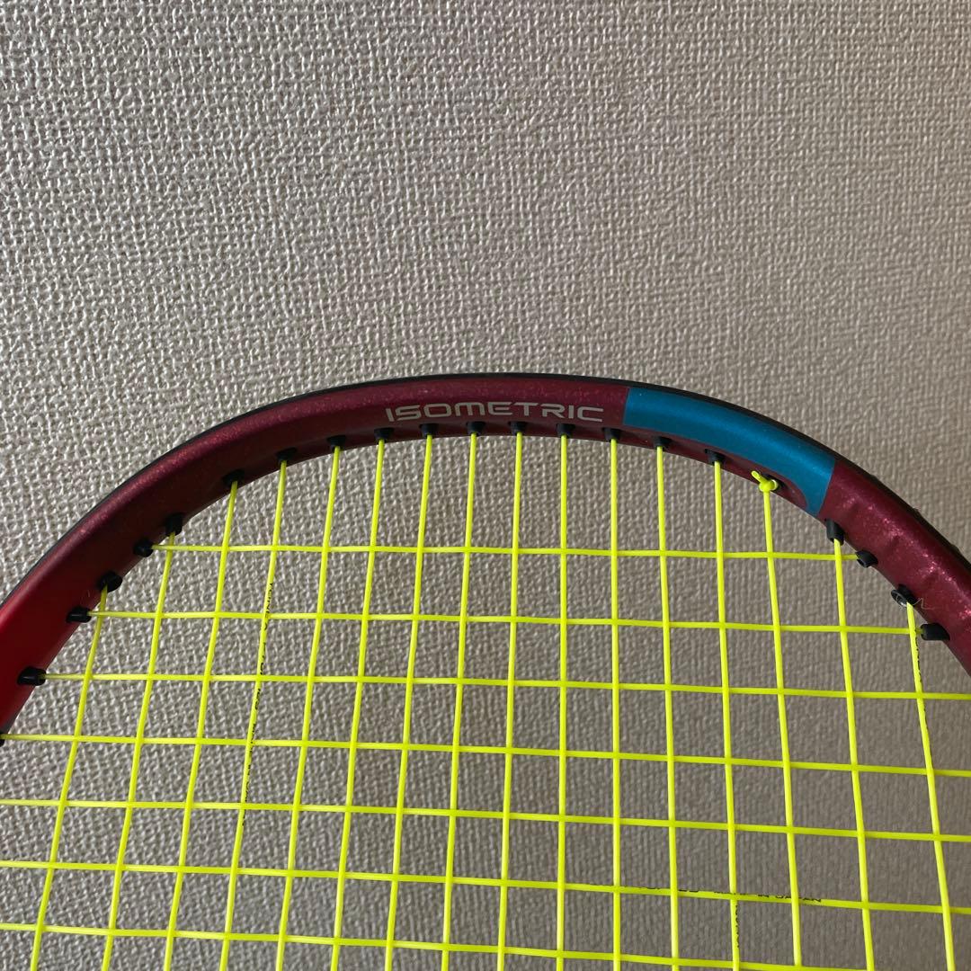 週末のみ値下げ【美品】ヨネックス　ブイコア100 2022モデル　Ｇ2