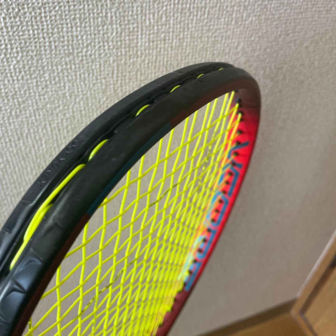 週末のみ値下げ【美品】ヨネックス　ブイコア100 2022モデル　Ｇ2