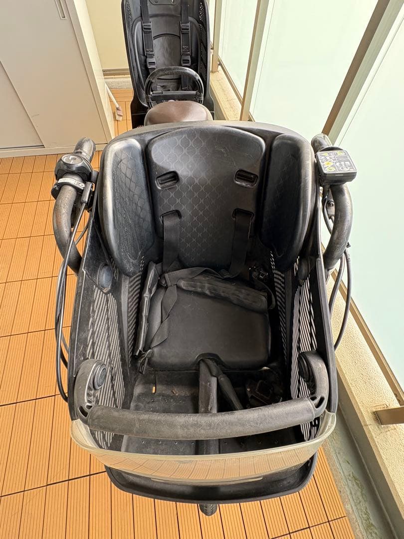 【引取限定】アンジェリーノプティットe／チャイルドシート／12.3Ah／現状渡し