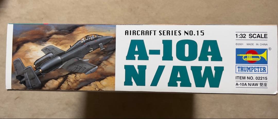 A-10A N/A W 1/32スケール プラモデル