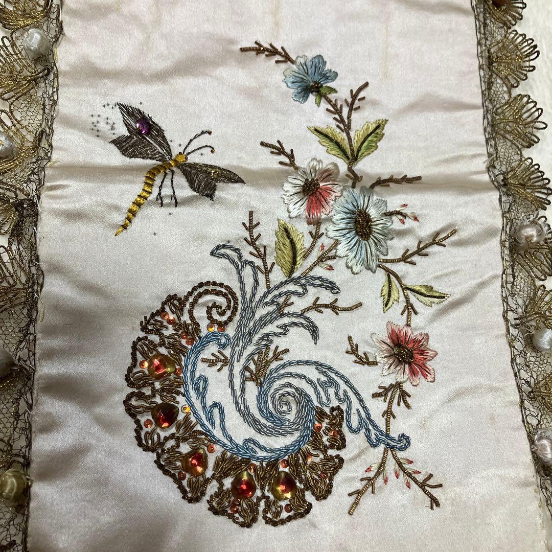 フランスアンティーク　刺繍　シルク　ケース