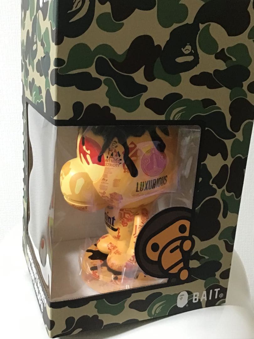 BABY MILO®️ BY A BATHING APE 8インチフィギュア