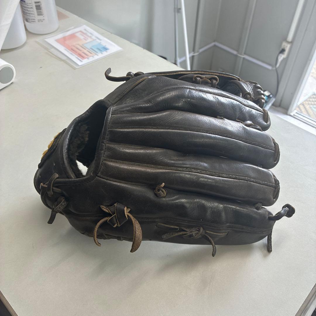 限界です！黒い硬式グローブ　ミズノプロ 左