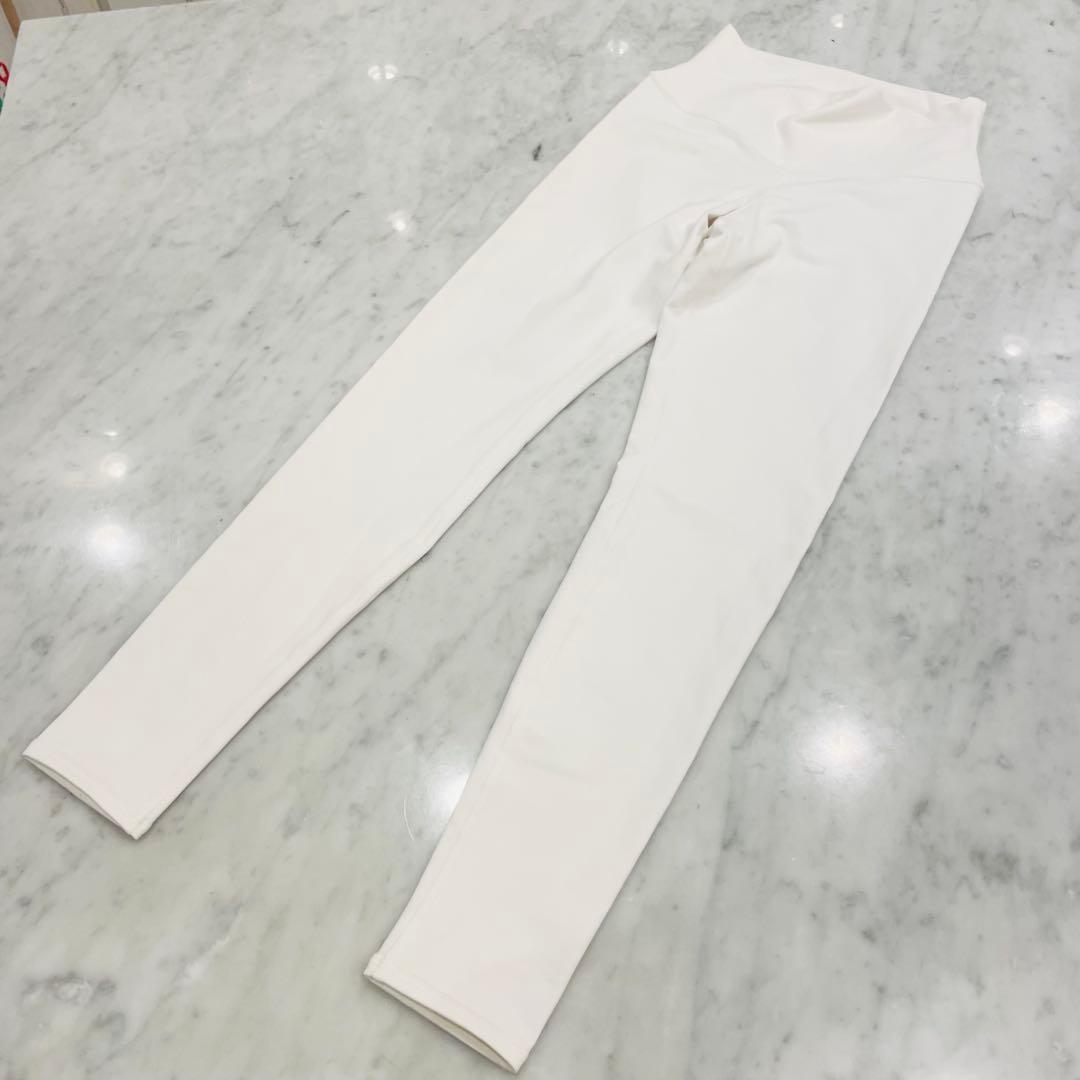 alo レギンス　ホワイト　S