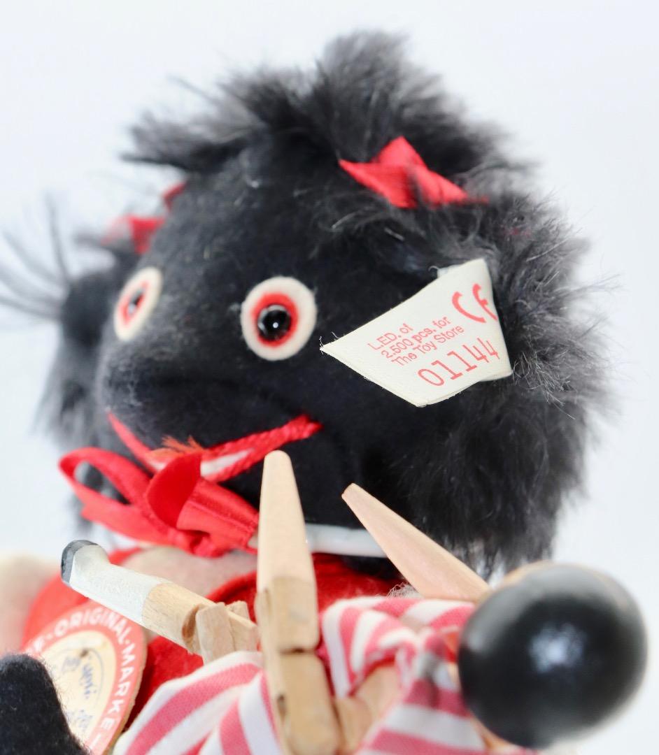 Steiff THE TOY STOREオリジナルGolli Girl 22cm