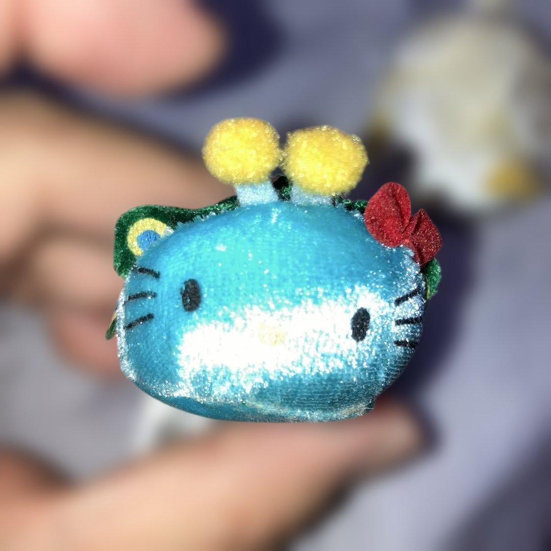 d*9様 ハローキティ　ストラップ　クリーナー　スマホ　画面　マスコット　レア