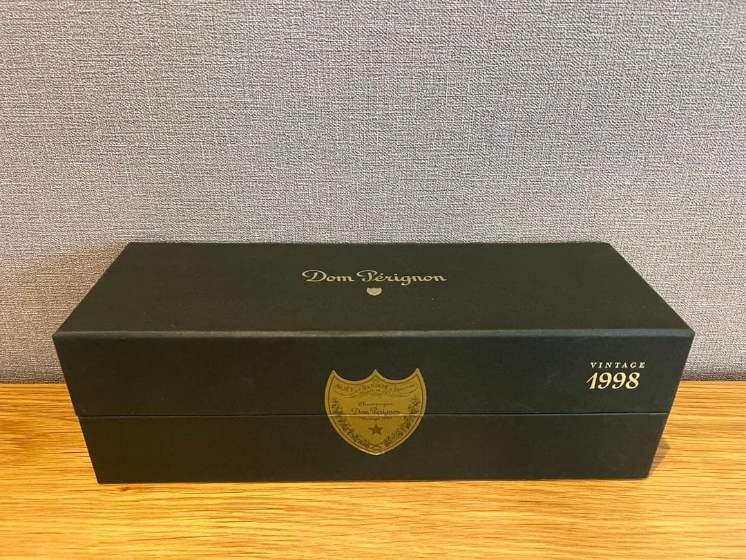 【未開栓】ドン・ペリニヨン　新品　ヴィンテージ　1998
