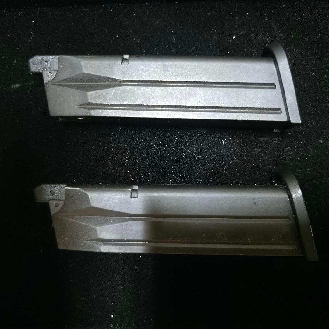 東京マルイ Px4 予備マガジン付き