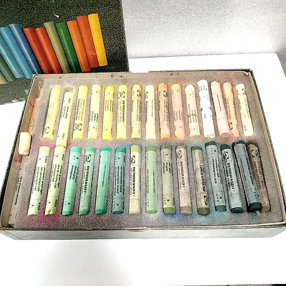 レンブラント ソフトパステル 60色　REMBRAND