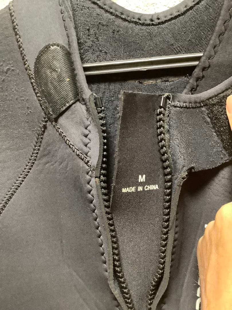 リバレイ　ウェットスーツ Mサイズ　グレー