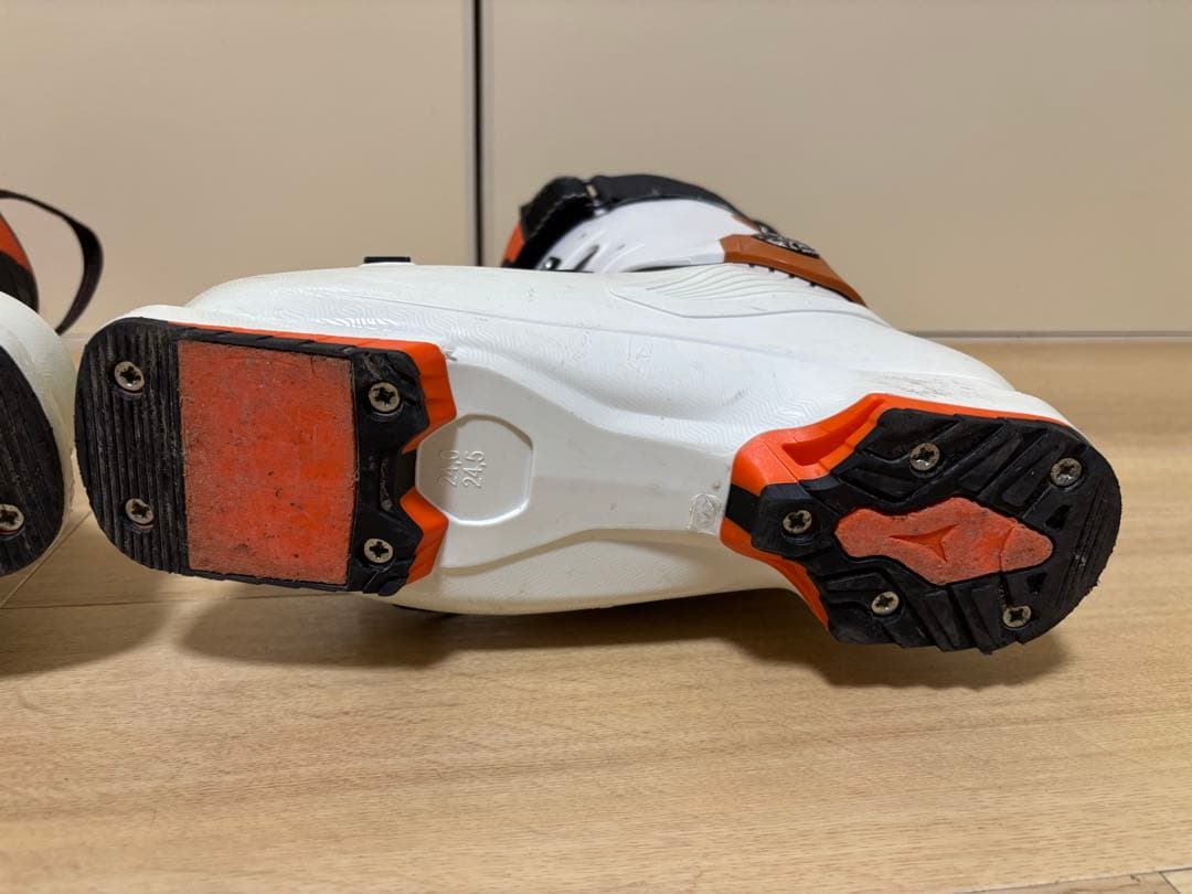 専用ATOMIC HAWX ULTRA130 スキーブーツ 24〜24.5cm