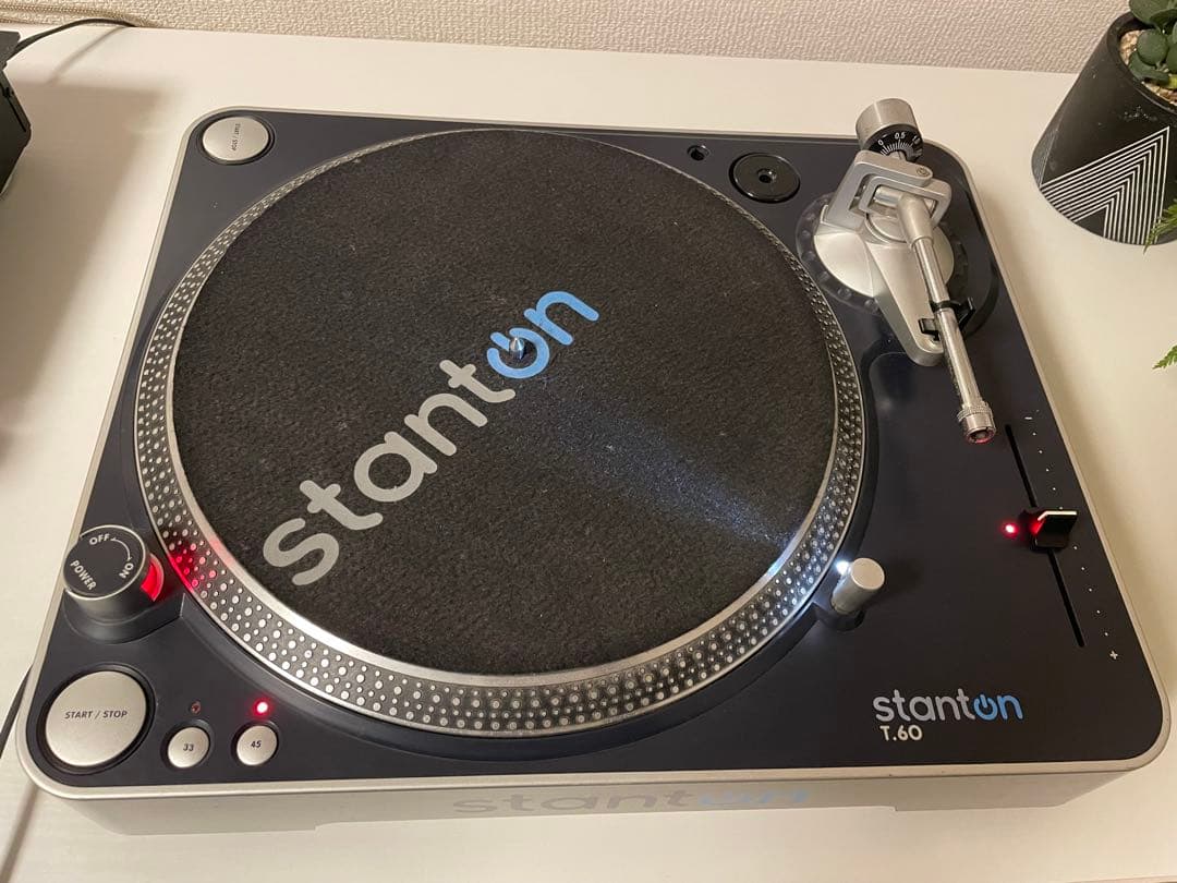 stanton T.60ターンテーブル