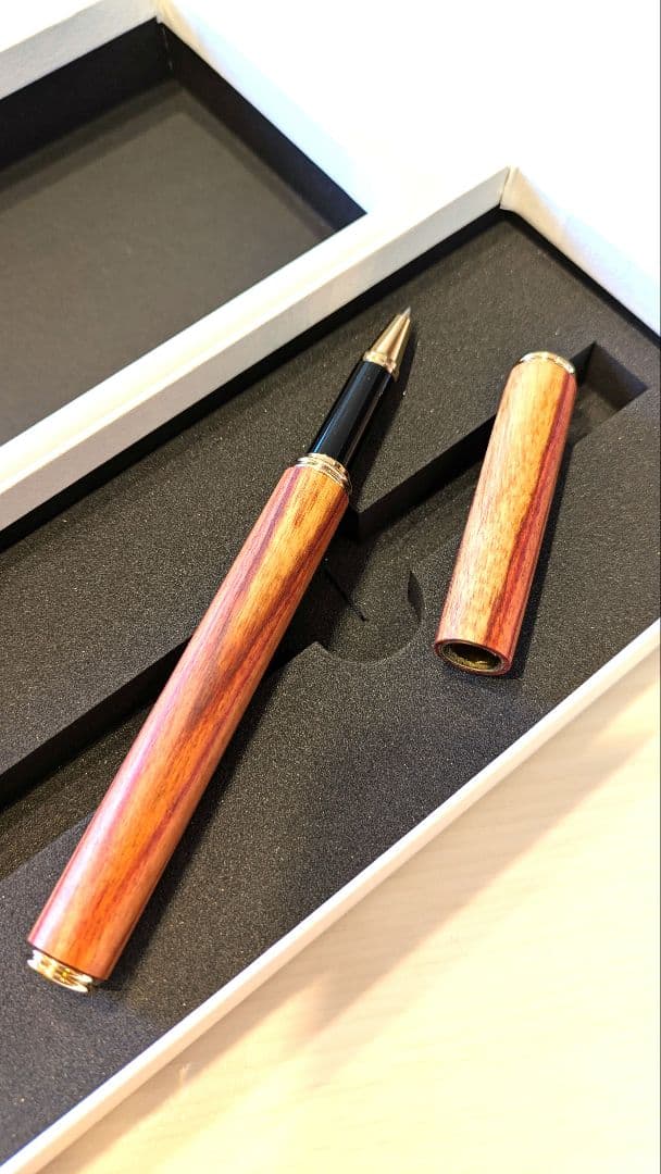 木軸ペン　一句　チューリップウッド　極上ツートン　ローラーボールペン