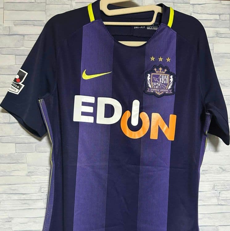 【美品】サンフレッチェ広島 2017シーズン Sサイズ