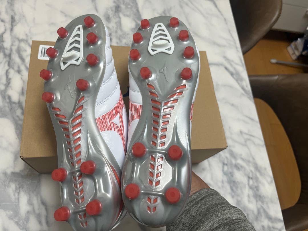 ミズノ サッカースパイク モナルシーダ NEO 3 PRO 27.5 cm 2E