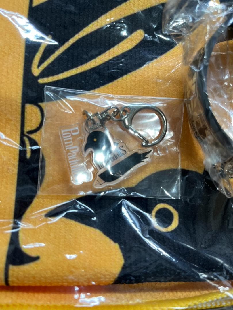 白兎！３点セット品Pompadolls タオル＊ラバーバンド＊キーホルダー