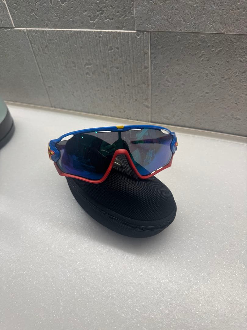 オークリー　サングラス