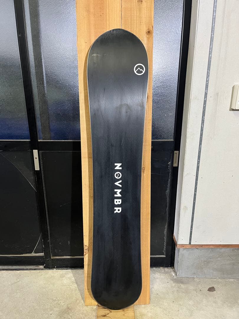 スノーボード NOVEMBER BACKCITY 154cm 2021-2022