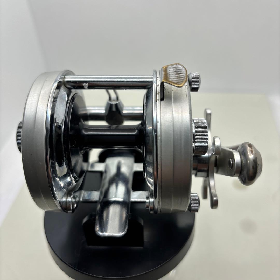 ダムクイック700B