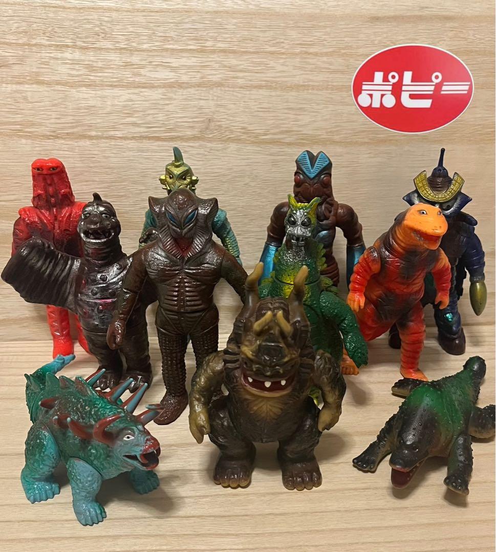 様用ポピー怪獣足製11体ソフビ