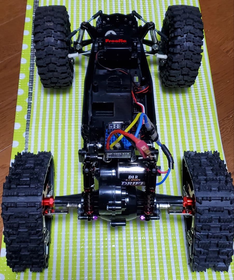 ホーネット改造、オリジナル!!クローラ仕様。