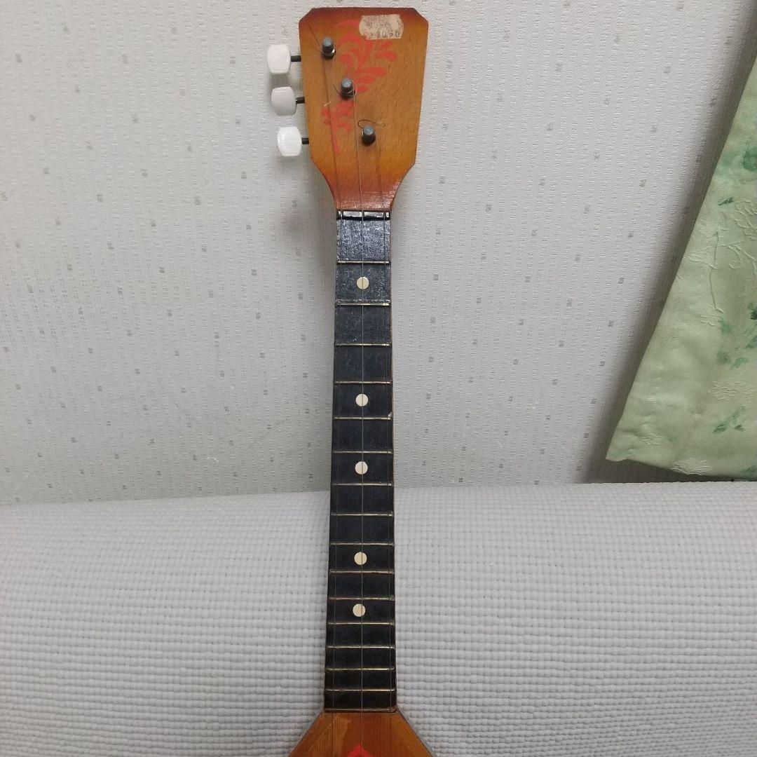 音がよく響く♪ロシア民族楽器『バラライカ』美しい木目と艶♪アンティーク