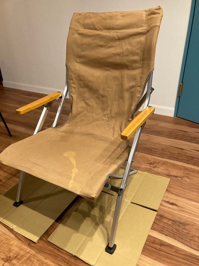 K*B様  peak 折りたたみローチェア ベージュ（LV-090）