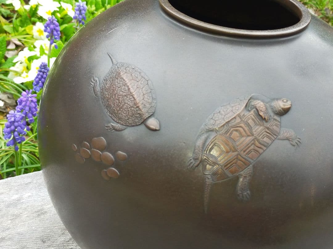 ♥高岡銅器　内免紫峰　銅製　亀之図　花器　花瓶　骨董品