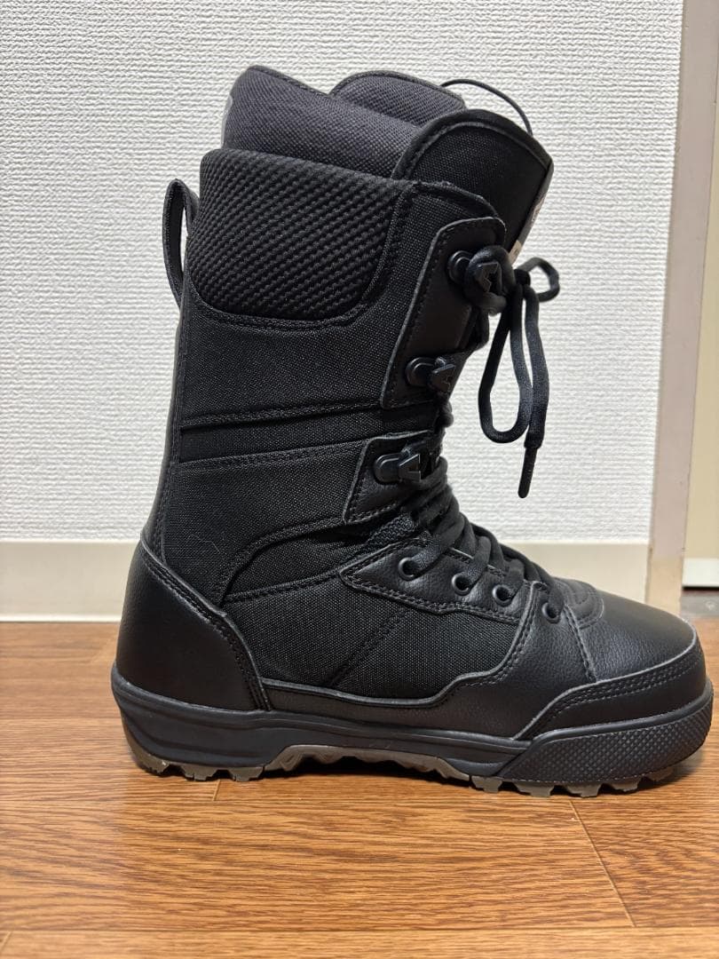 VANS INVADO PRO 24-25モデル スノーボードブーツ 25.5