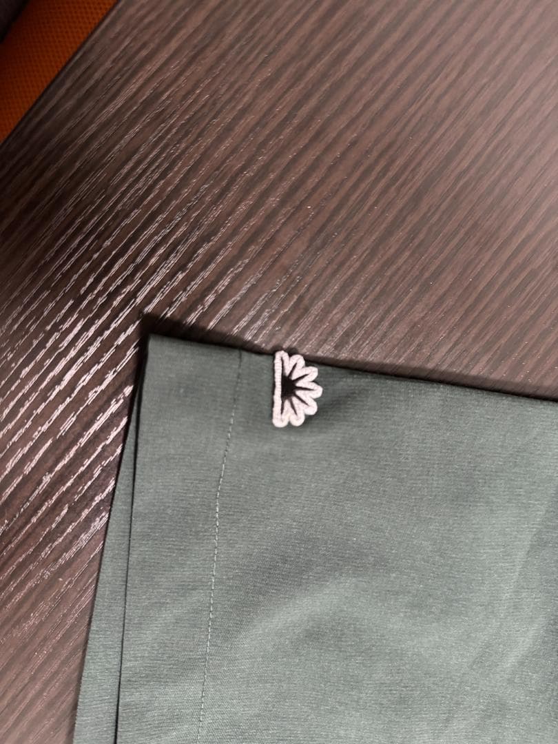 【限定】ゴールドゴルフロッカーズ 上下セットアップ＆ソックス カーキ XL