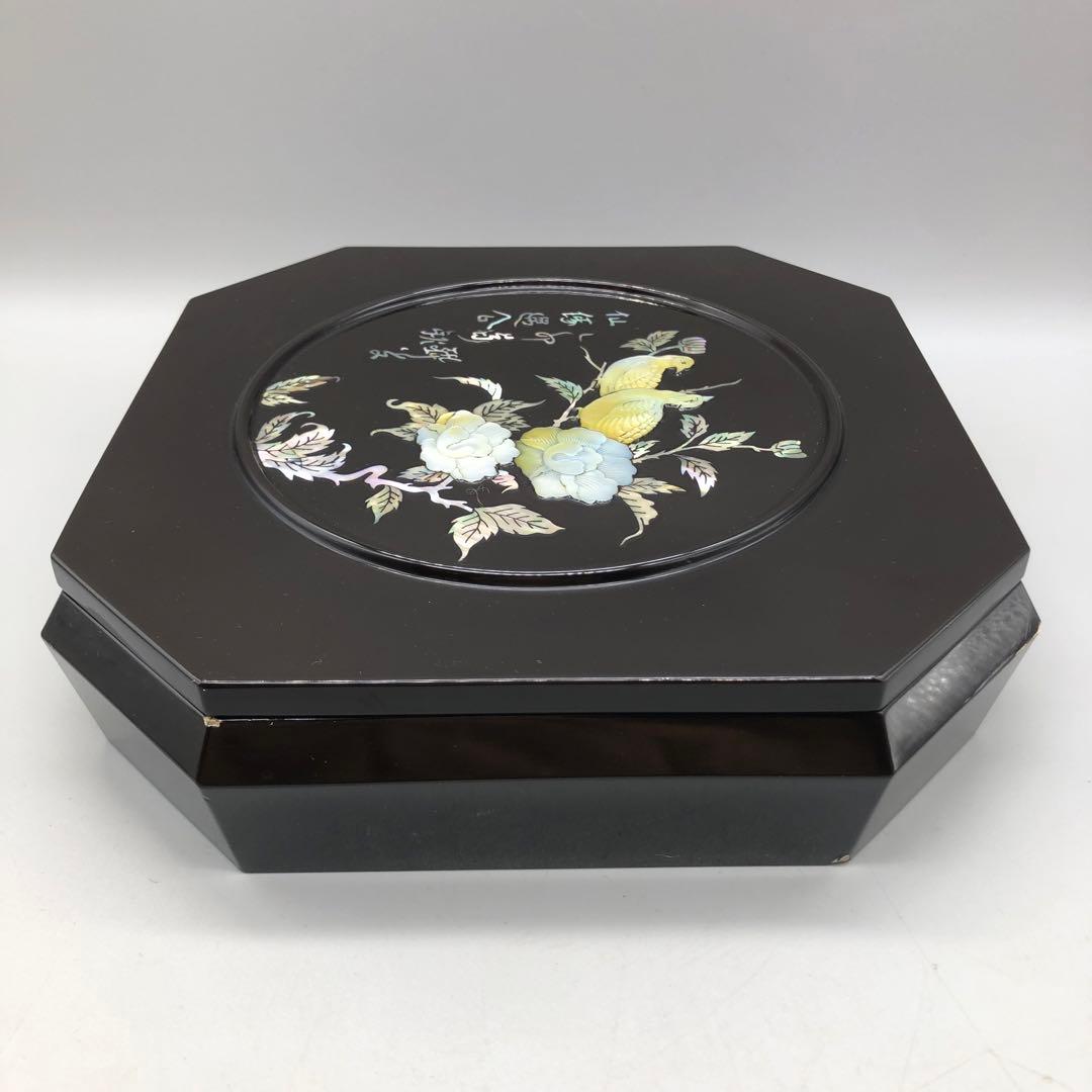 螺鈿細工らでんざいく鳥お花貝殻装飾八角形黒漆器重箱菓子箱23cm伝統工芸品